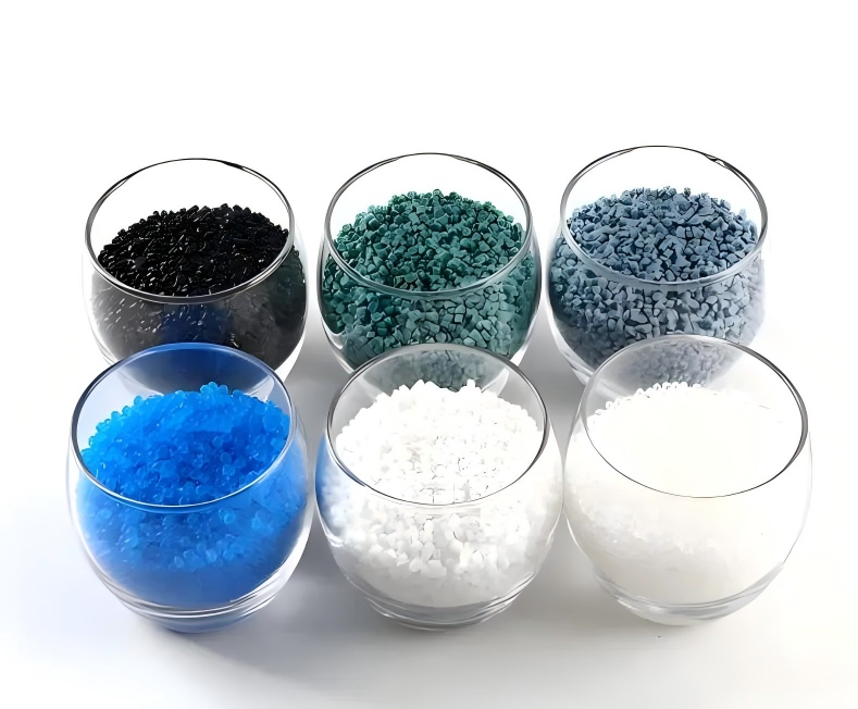 高硬度TPE素材の製品は白くなりやすいですか？素材の硬さは美白に関係しますか？